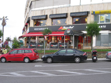 pizza hut